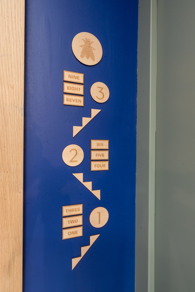 L'Abeille Boutique Apartments — photo 5