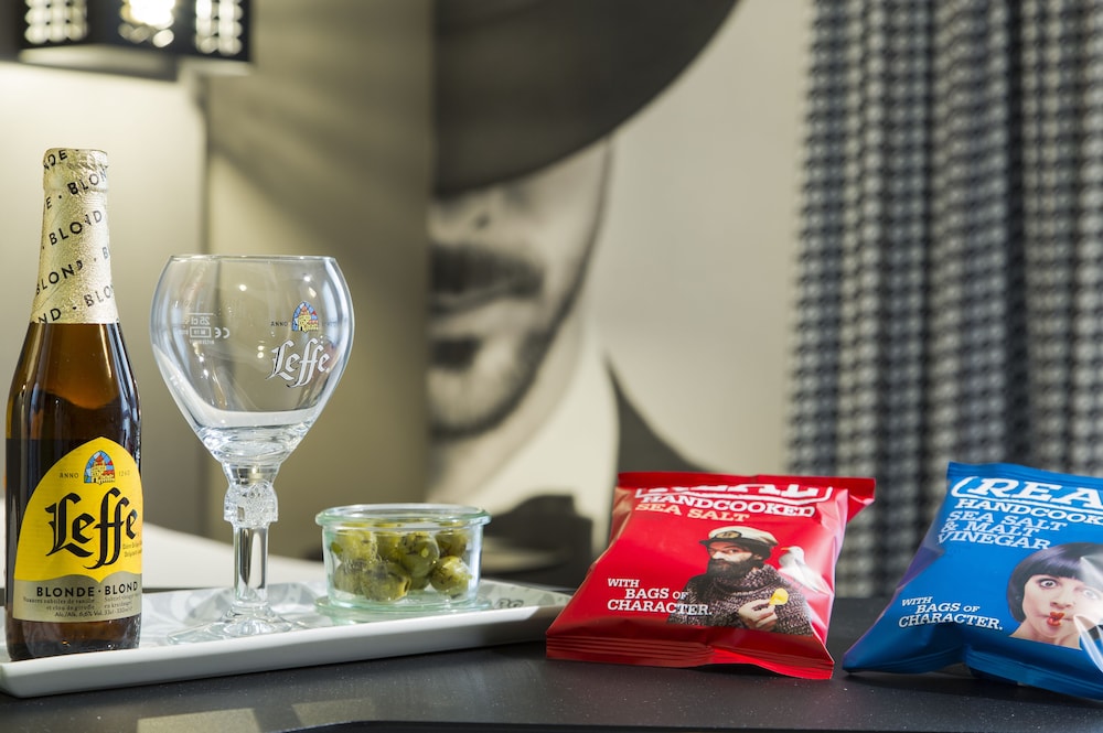 ibis Styles Nice Vieux Port — photo 4