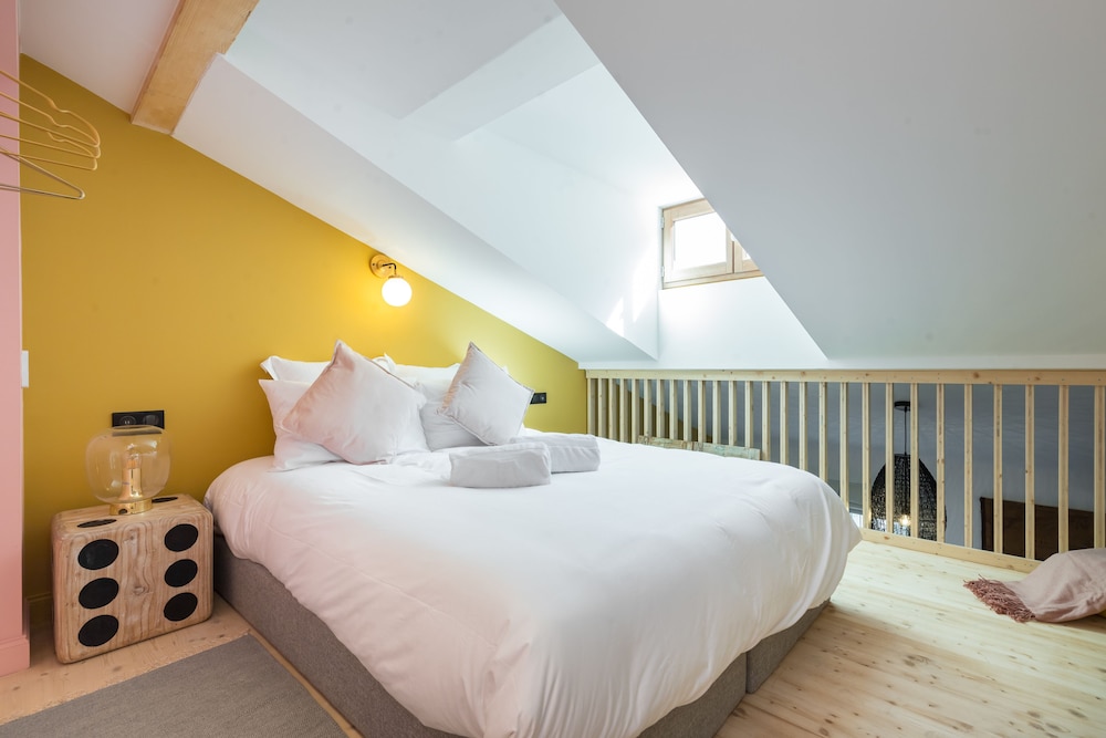 L'Abeille Boutique Apartments — photo 4
