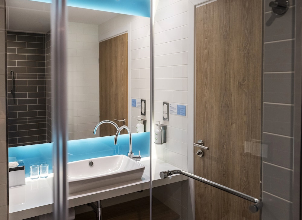Holiday Inn Express Nice Grand Arenas by IHG — photo 7